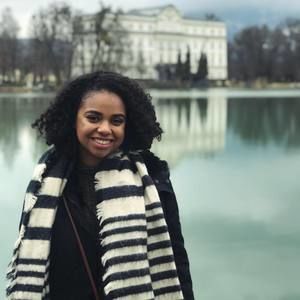 Meet your Posher, Sofia